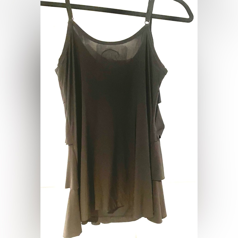 Inc Ruffle top - Picture 3 of 3